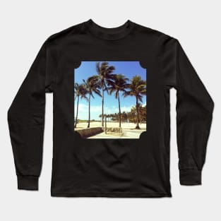 Palm trees photo Miami Florida blue sky palmtree landscape USA nature lovers Long Sleeve T-Shirt